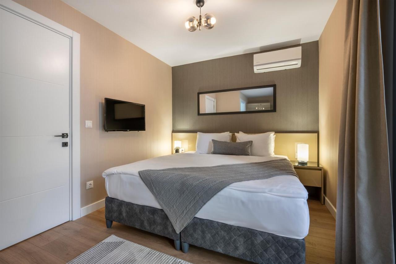 Ciragan Bosphorus Apartment