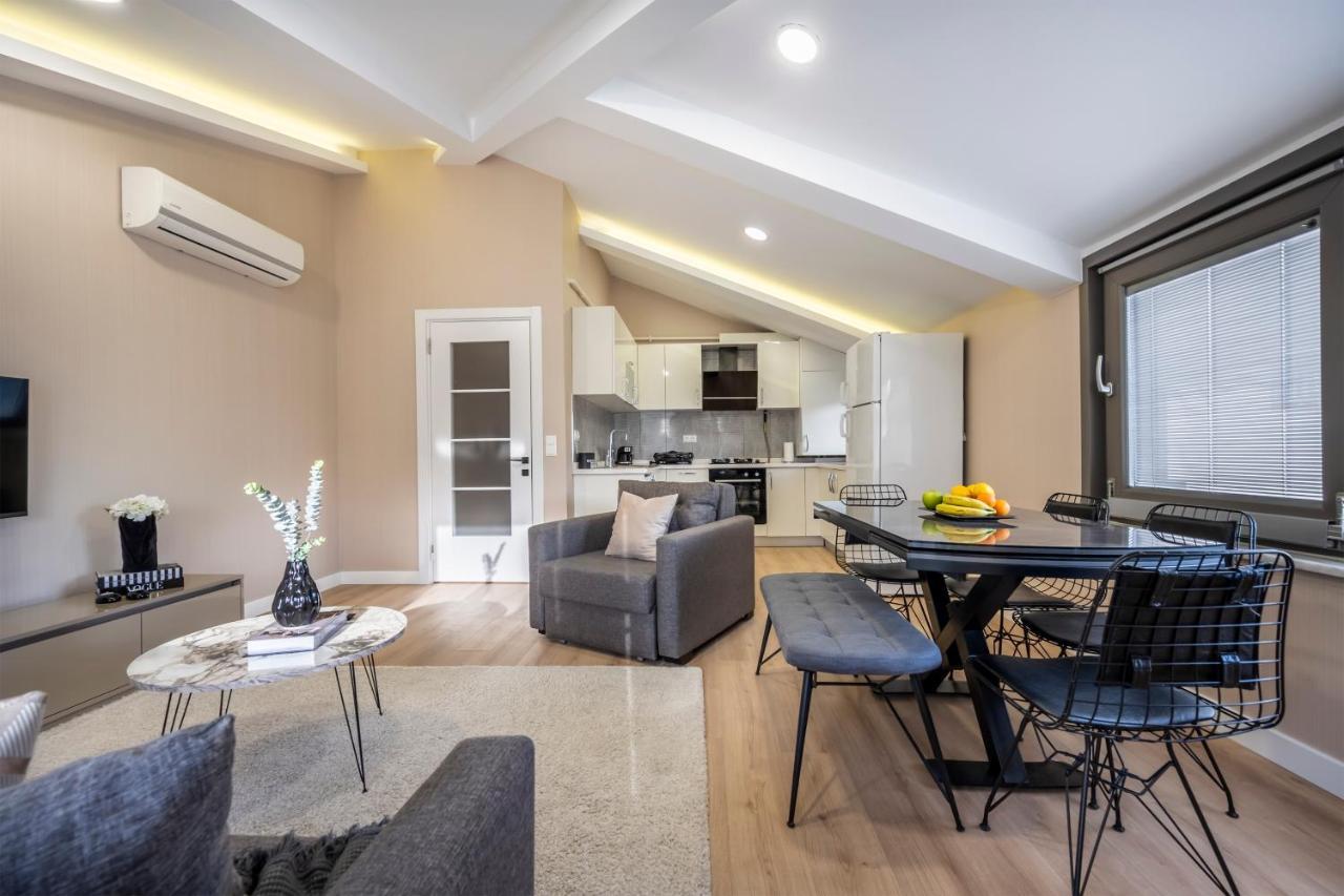 Ciragan Bosphorus Apartment