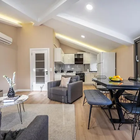 Ciragan Apart Bosphorus Istanbul Exterior photo